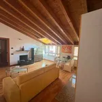 Rent 2 bedroom apartment of 65 m² in Milan