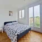 Appartement de 65 m² avec 4 chambre(s) en location à Chevilly Larue