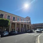 Rent 5 bedroom apartment of 180 m² in Crotone