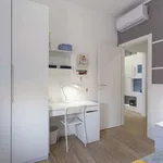 Rent a room in milan