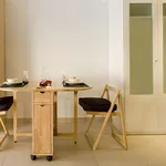 Rent 1 bedroom apartment of 40 m² in Barcelona