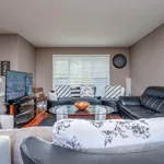 Maison de 1345 m² avec 3 chambre(s) en location à Calgary