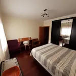 Rent a room of 180 m² in Braga