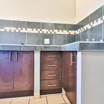 Rent 1 bedroom apartment in Johannesburg