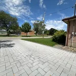  appartement avec 3 chambre(s) en location à Toronto (Newtonbrook West)