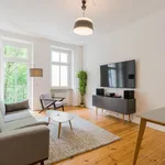 Rent 4 bedroom apartment of 65 m² in Berlin