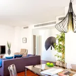 Rent 3 bedroom apartment of 180 m² in Sevilla