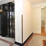 Rent 2 bedroom apartment of 46 m² in Prague