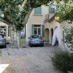 Appartement de 183 m² avec 7 chambre(s) en location à Salon-de-Provence