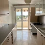 Rent 3 bedroom apartment of 75 m² in Montpellier