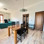 Rent 4 bedroom apartment of 130 m² in Roma