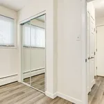 Appartement de 484 m² avec 1 chambre(s) en location à Edmonton