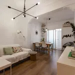 Rent a room of 75 m² in valencia