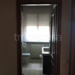 Rent 4 bedroom apartment of 98 m² in Modena