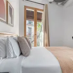 Rent 3 bedroom apartment of 84 m² in Barcelona