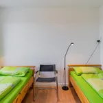 Rent 4 bedroom apartment of 66 m² in Berlin