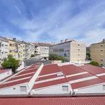 Rent a room in lisbon