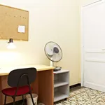 Rent a room of 90 m² in barcelona