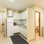 Rent a room of 58 m² in Barcelona