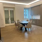 Rent 2 bedroom apartment of 90 m² in Milan