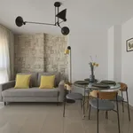 Rent 1 bedroom apartment of 409 m² in Málaga