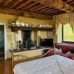 Rent 5 bedroom house of 150 m² in Pescaglia