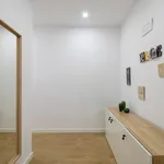 Rent 5 bedroom apartment in Barcelona