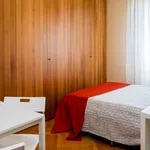 Rent a room of 108 m² in milan