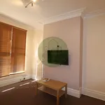 Rent 4 bedroom house in Leeds