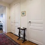 Appartement de 75 m² avec 1 chambre(s) en location à Paris