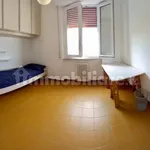 Rent 5 bedroom apartment of 117 m² in Ancona