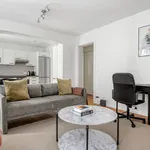 Rent 1 bedroom apartment of 538 m² in Paris