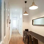 Rent a room of 122 m² in Barcelona