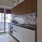 Affitto 6 camera appartamento di 147 m² in Latina