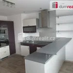 Pronajměte si 2 ložnic/e byt o rozloze 65 m² v Praha