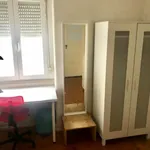 Rent 3 bedroom apartment in Lisbon