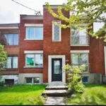 Appartement de 592 m² avec 3 chambre(s) en location à Montreal