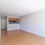 Appartement de 828 m² avec 2 chambre(s) en location à Vancouver