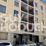 Appartement de 34 m² avec 2 chambre(s) en location à Saint-Étienne