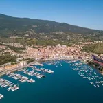 Appartamento TRILOCALE in affitto a	Porto ercole (Gr)