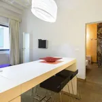 Rent 1 bedroom apartment of 60 m² in florence