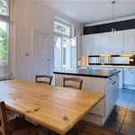 Rent 3 bedroom apartment in Ixelles