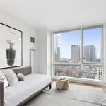 Rent 3 bedroom apartment of 155 m² in New York