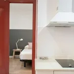 Rent 1 bedroom apartment in barcelona