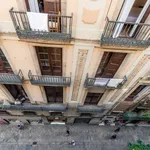 Rent a room of 140 m² in barcelona