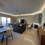 Rent 2 bedroom apartment of 121 m² in Cascais