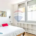 Rent 4 bedroom apartment of 170 m² in Milan