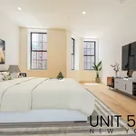 Rent 2 bedroom apartment in Brooklyn