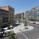 Rent 3 bedroom apartment in Barcelona