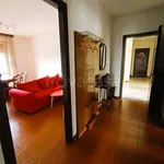 Rent 5 bedroom apartment of 109 m² in Adria